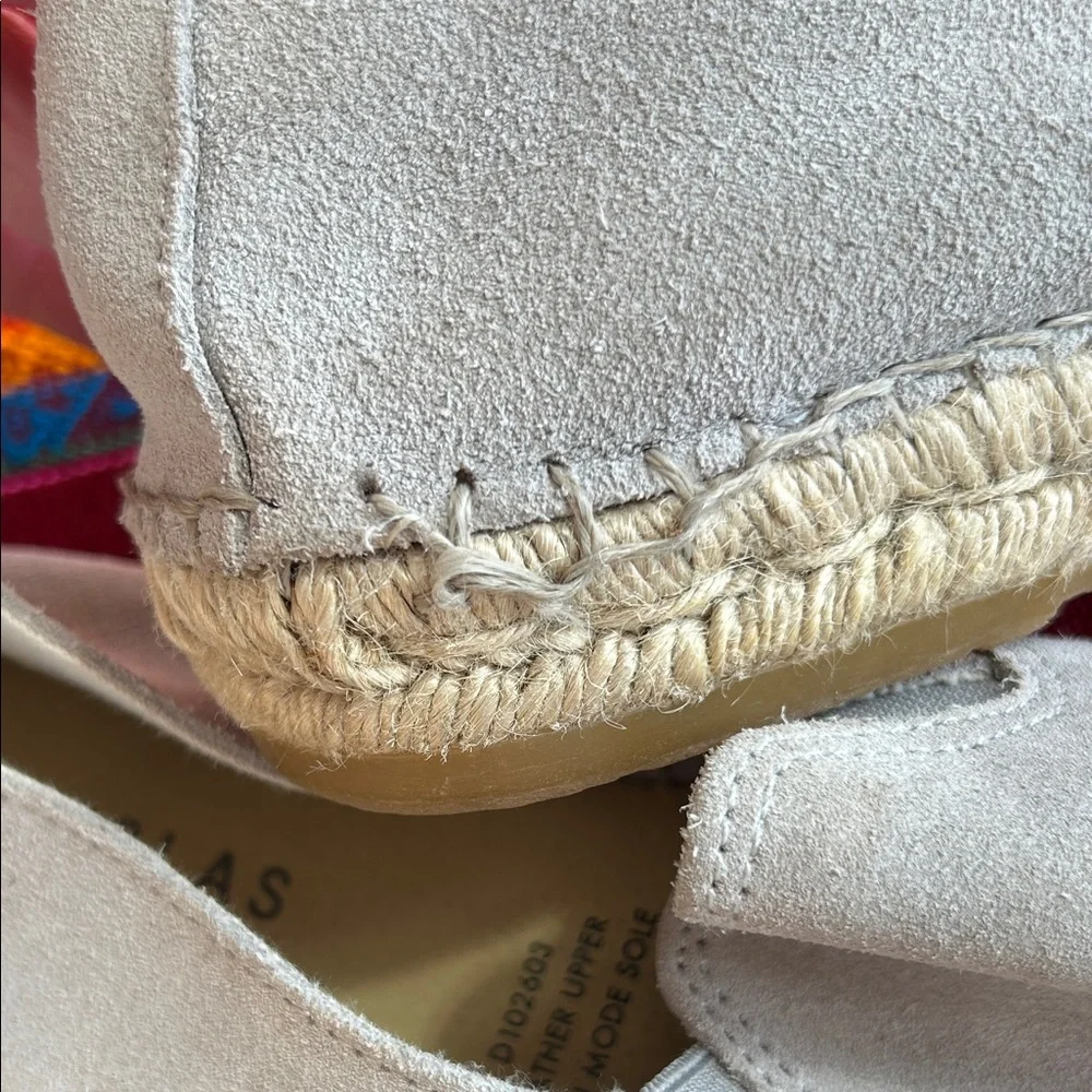 Fabiolas Gray Suede Espadrille Slip-Ons, Women’s size EU 39 (size 8.5 or 9)